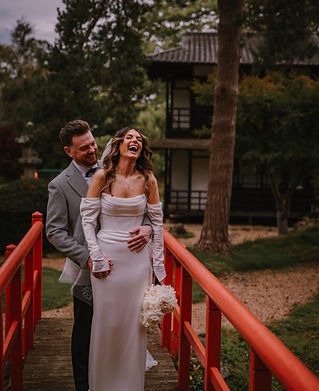 Award winning wedding photgrapher can't wait to capture your special day!