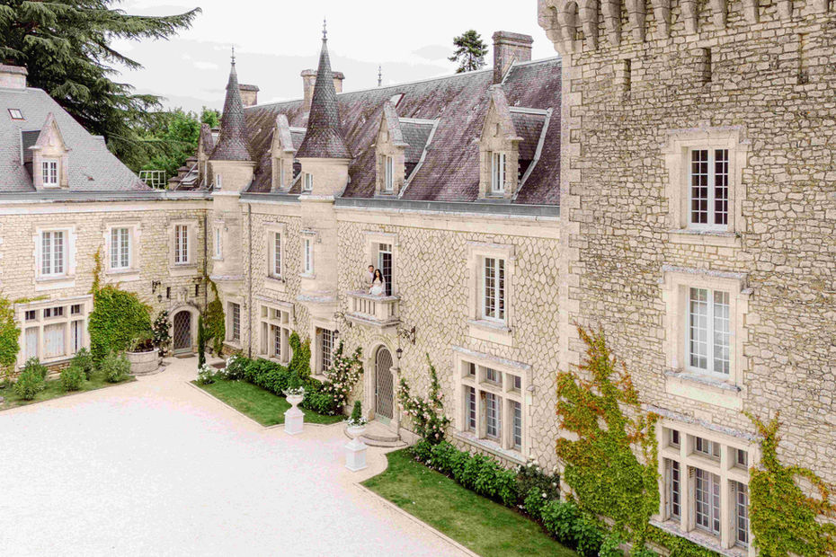 Fairytale chateau and luxury wedding venue in Sout West France.