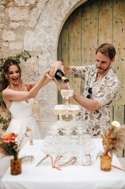 Champagne tower - Stylish Manor House wedding venue in the Charente