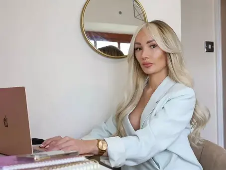 Webcam Modeling: A Modern Avenue for Empowerment and Earnings