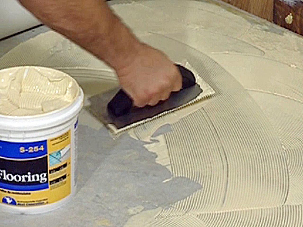 use of glue, not environmentally friendly, damages the floor
