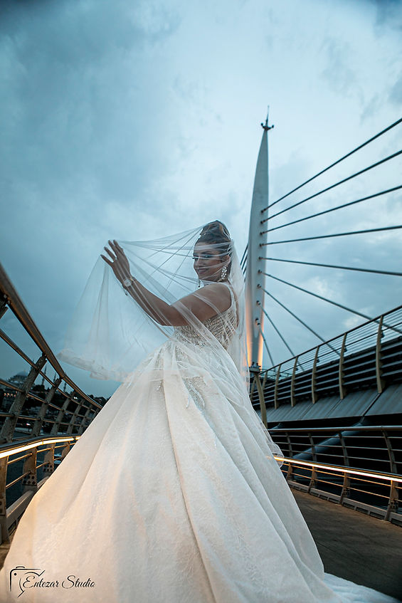 Halic bridge photo shoot
