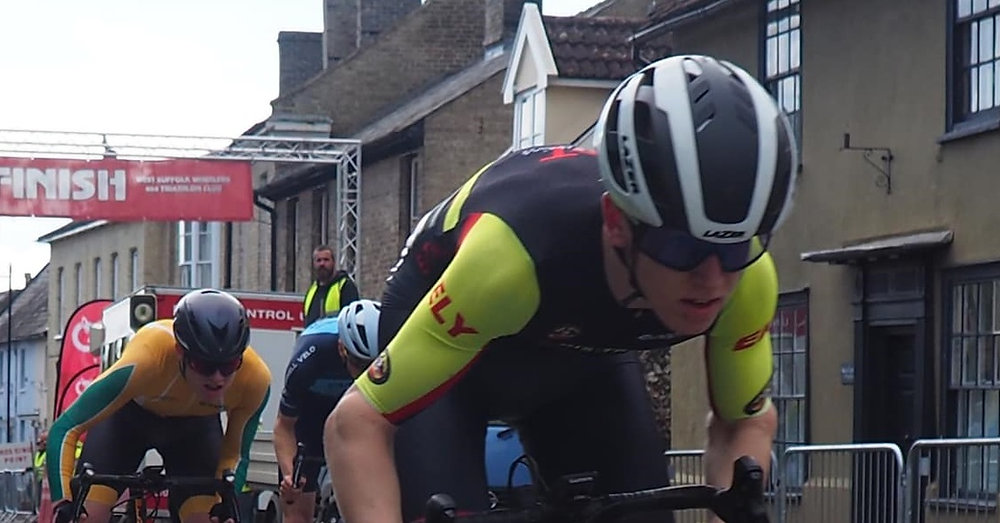 Lewis Riding FIRST ROAD RACE WIN FOR LEWIS