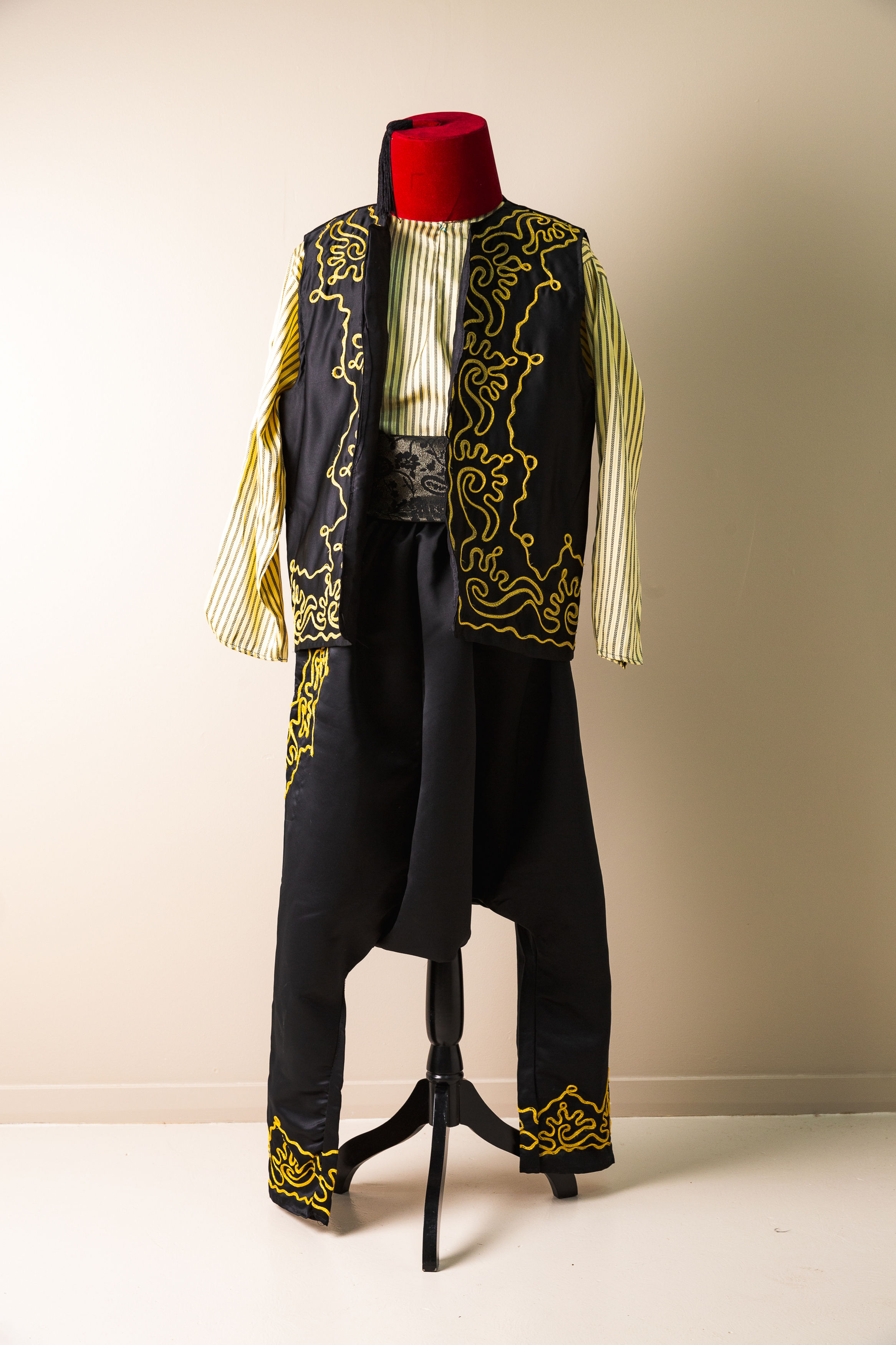 Coastal Attire (Acre & Galilee)