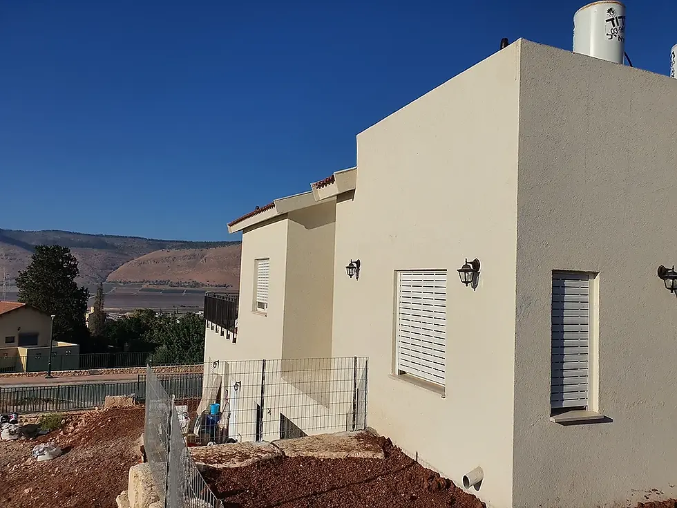 שילוב של בניה קונבנציונאלית ןבניה מתקדמת