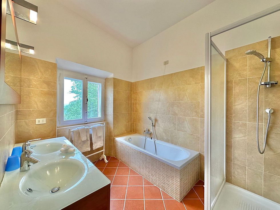 bathroom-78a_52912215802_l