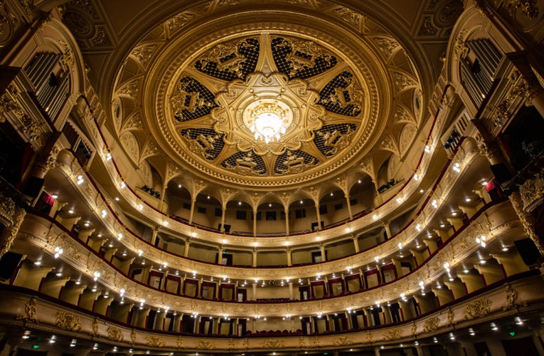 Untitled design (1)_edited.jpg