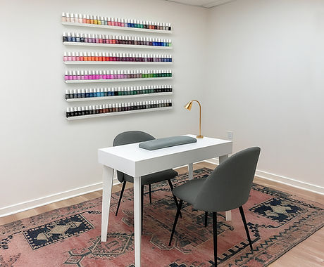 nail room horizontal.jpg