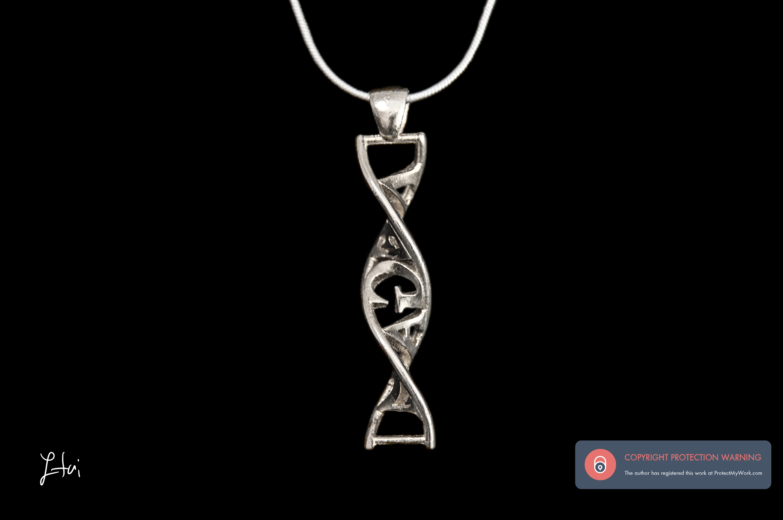 תליון די,אן,אי טבעוני