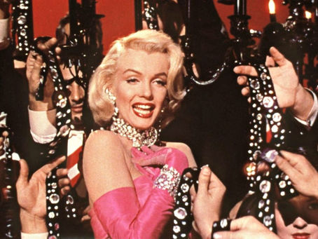 Borse e cinture: ecco perchè la nappa è la migliore amica delle donne