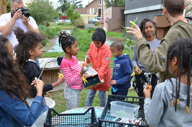 Organiser des ateliers enfants en permaculture, jardin urbain, gestion holistique des territoires