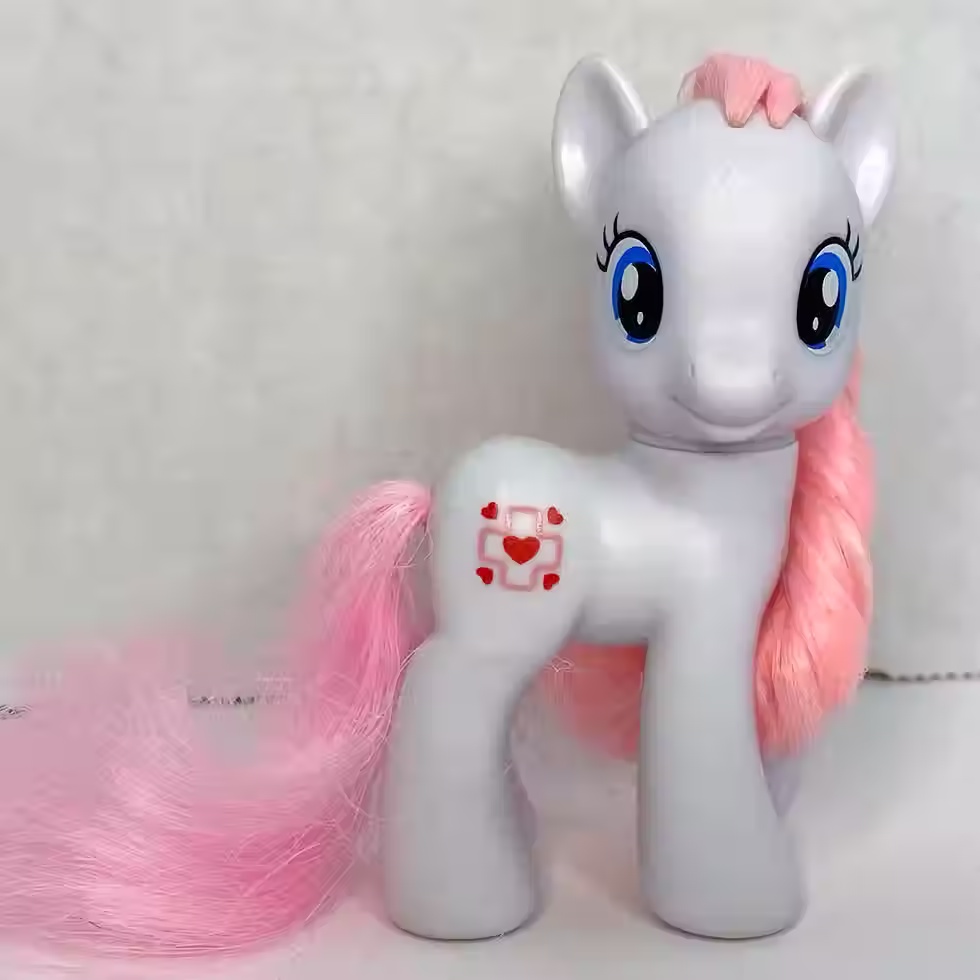 Nurse Redheart Brushable
