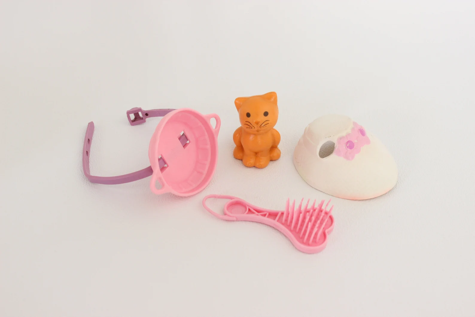 Twinkles with Pretty Parlor accessories