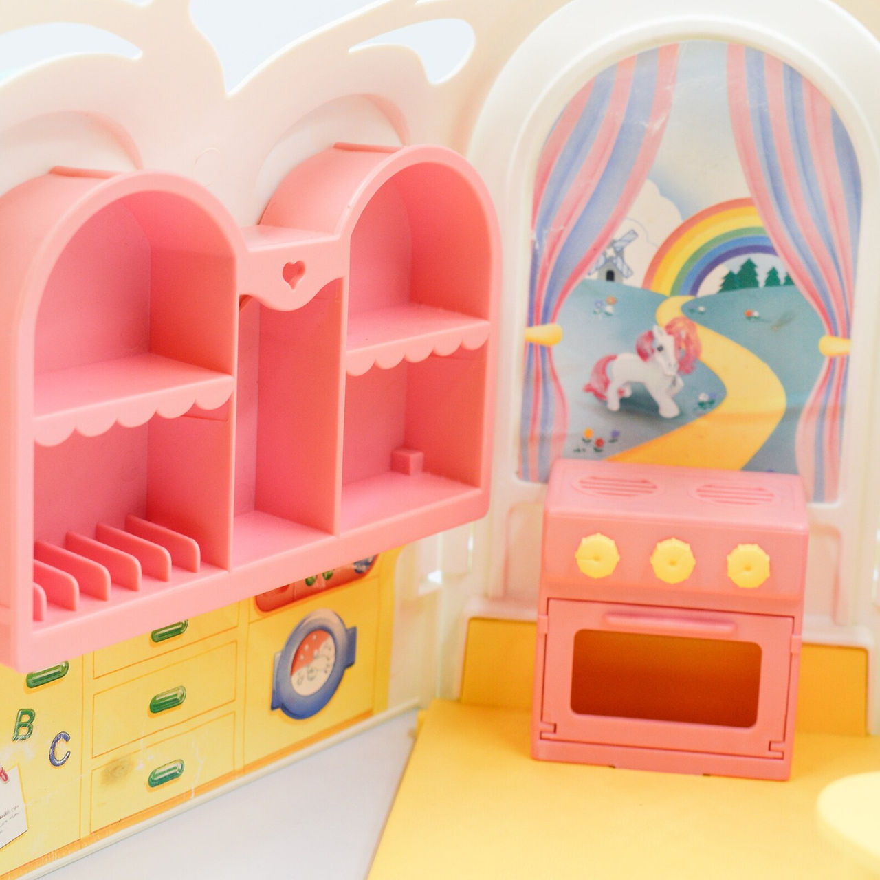 Detail -- Source: Etsy, MyToyTopia