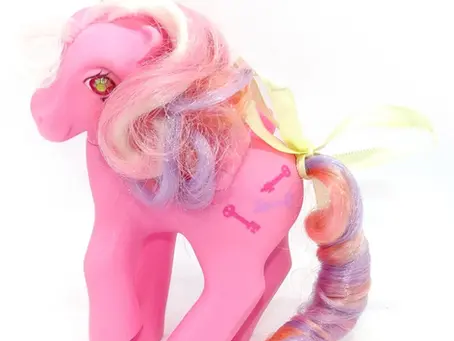 Locket - Twinkle Eyed Pony