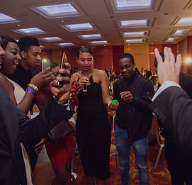 best close up magicians