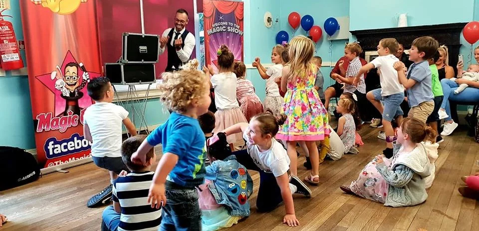 kids entertainers leighton buzzard