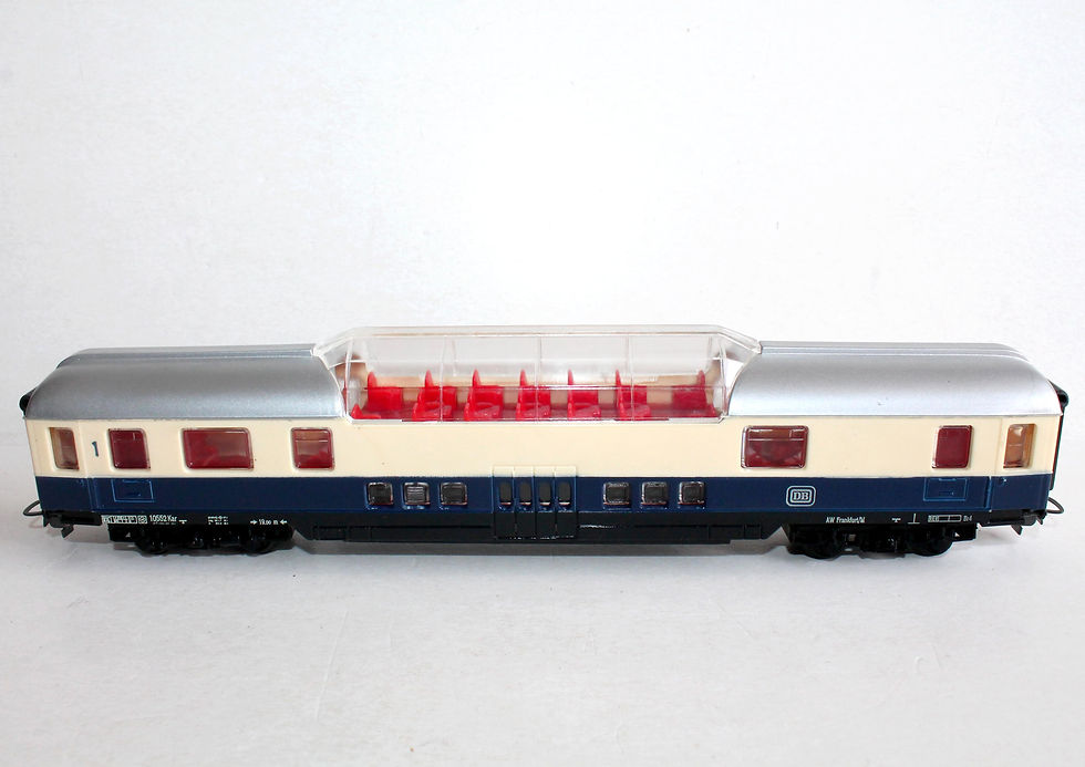 Indexkép: HORNBY CRÉATION RUCO HO 7448 VOITURE VOYAGEUR PANORAMIQUE RHEINGOLD 1e CLASSE DB
