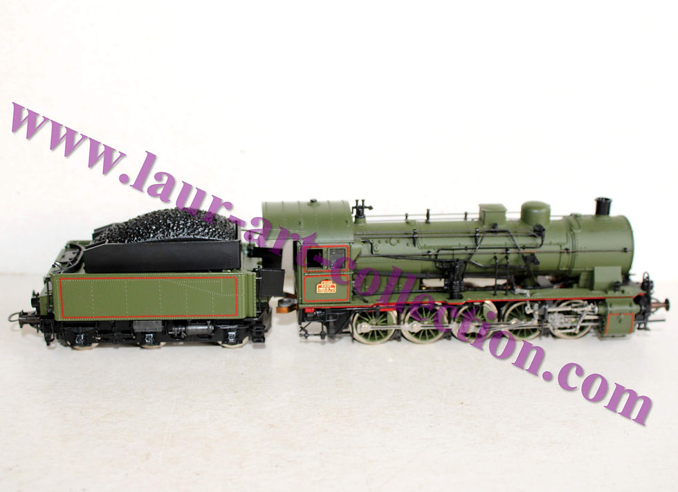 섬네일: ROCO HO 4117 D, LOCOMOTIVE VAPEUR + TENDER 050 B SNCF PLM, MOTEUR + ECLAIRAGE OK