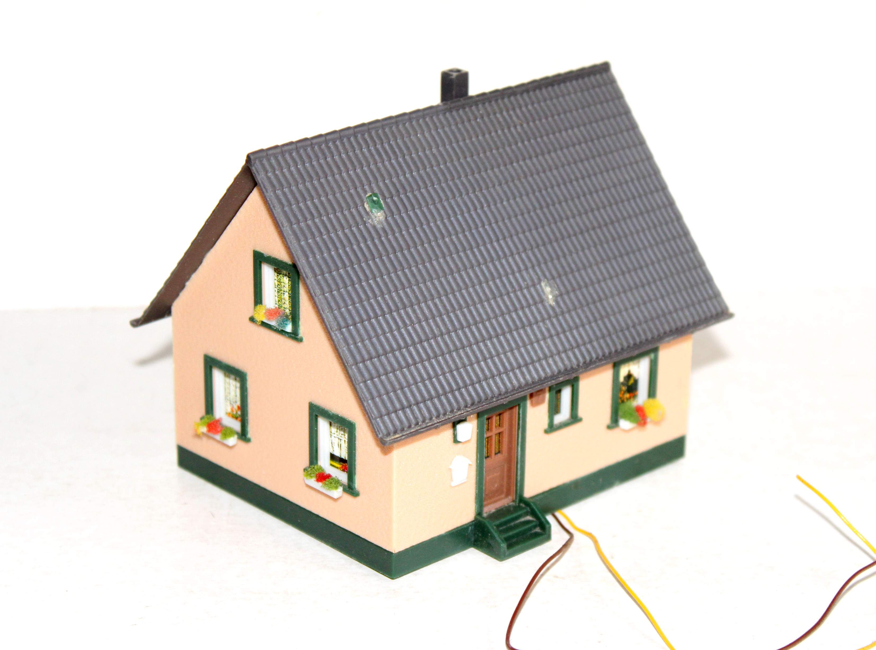 FALLER HO 130223 MAQUETTE MAISON INDIVIDUELLE, HABITATION FAMILIALE + ECLAIRAGE