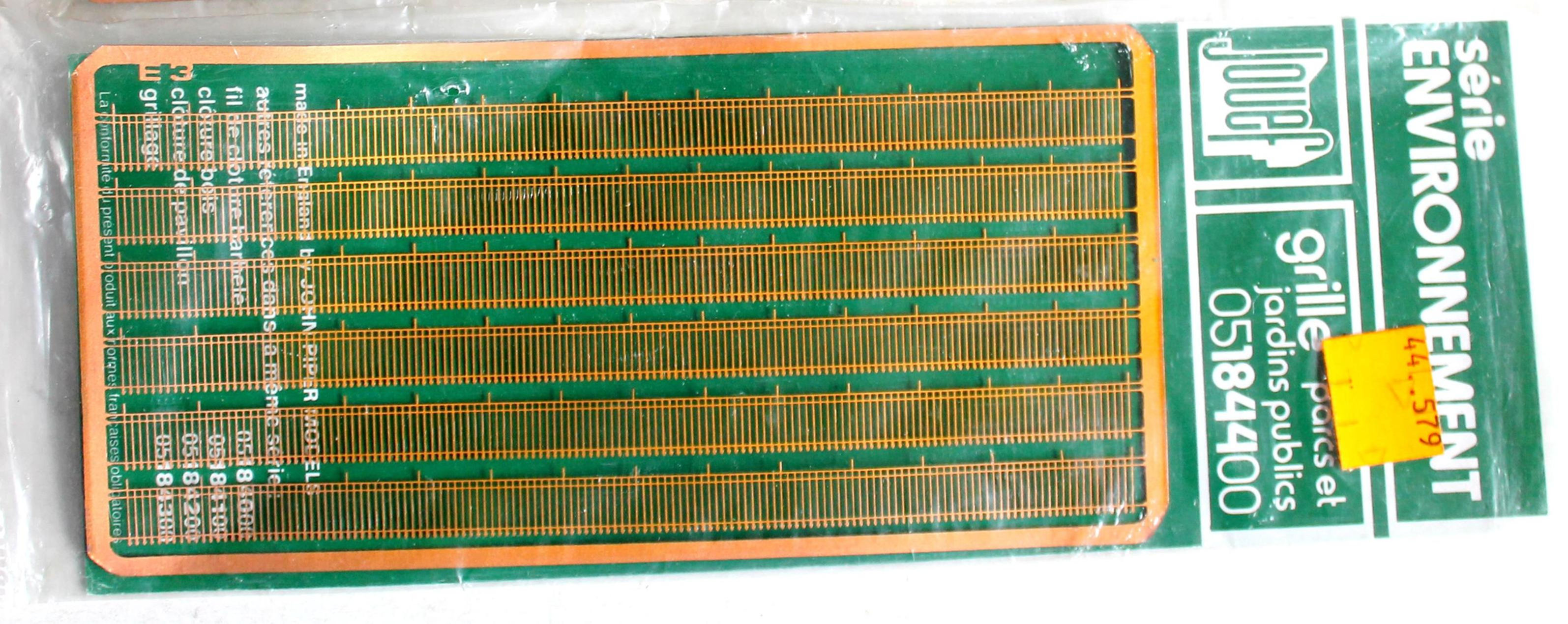 JOUEF SERIE ENVIRONNEMENT 05184400 BARRIERE CLOTURE JARDIN PARC de J. PIPER NEUF