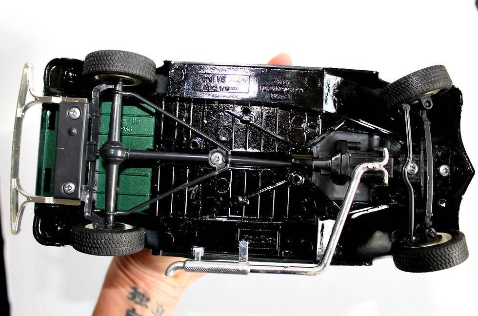 섬네일: SOLIDO - FORD V8 - PICK-UP PICKUP - ECH 1/19 - VOITURE MINIATURE MADE IN FRANCE