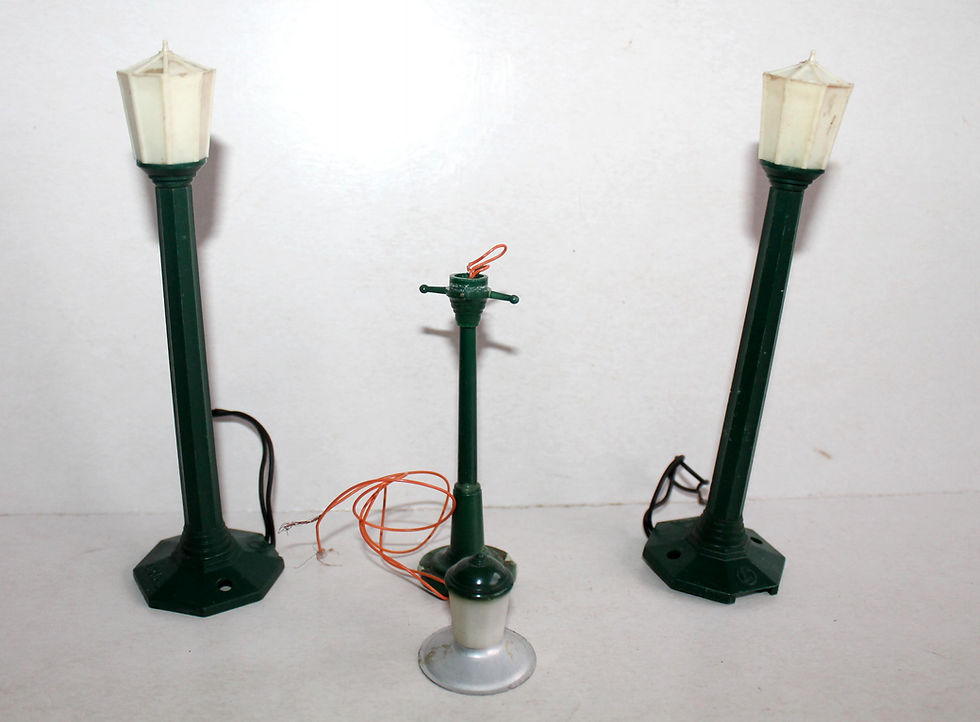 サムネイル： LIONEL O LOT 3 LAMPADAIRE REVERBERE ELECTRIFIÉ ECLAIRAGE LUMINAIRE LAMPE DE RUE