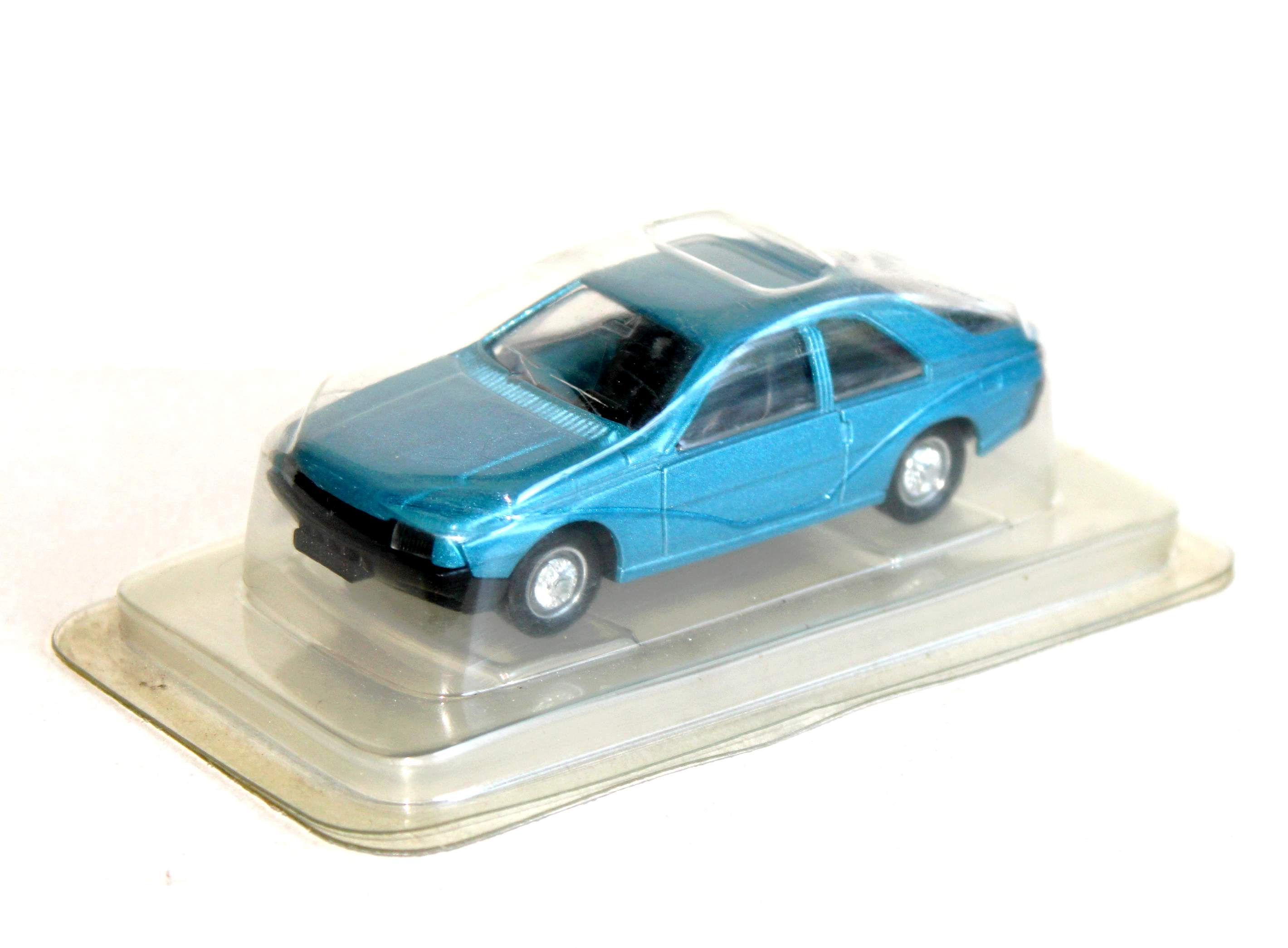 SOLIDO 1/43 N°1203 RENAULT FUEGO BLEU, VOITURE AUTOMOBILE MINIATURE REPLIQUE