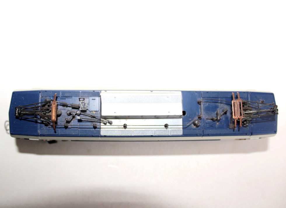 Miniatura: ROCO HO 43487 LOCOMOTIVE MOTRICE ELECTRIQUE SNCF BB 20011, MOTEUR + ECLAIRAGE OK