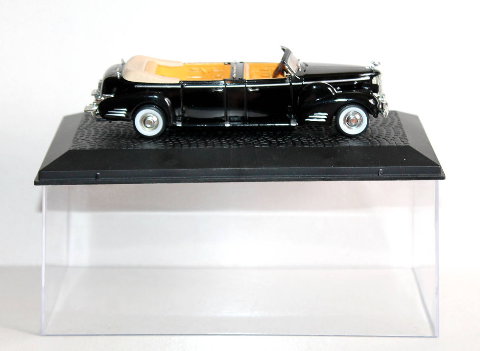 Miniaturbild: CADILLAC LIMOUSINE DECAPOTABLE V-16, QUEEN MARY, MINIATURE 1/43 VOITURE AUTO