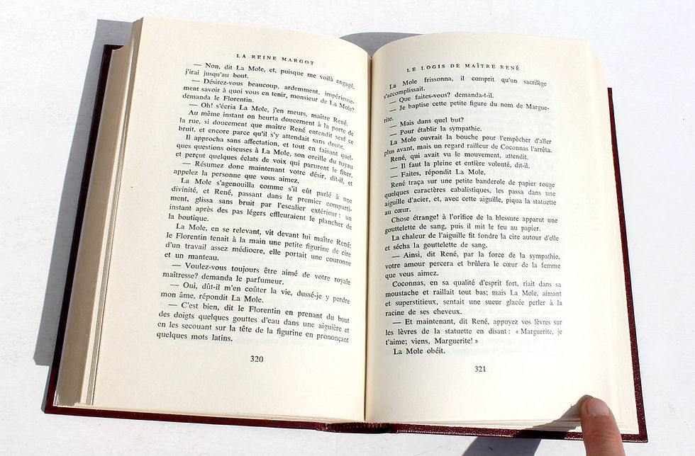 サムネイル： LA REINE MARGOT - TOME 1 par ALEXANDRE DUMAS 1972 LES EDITIONS DU LIVRE DE PARIS
