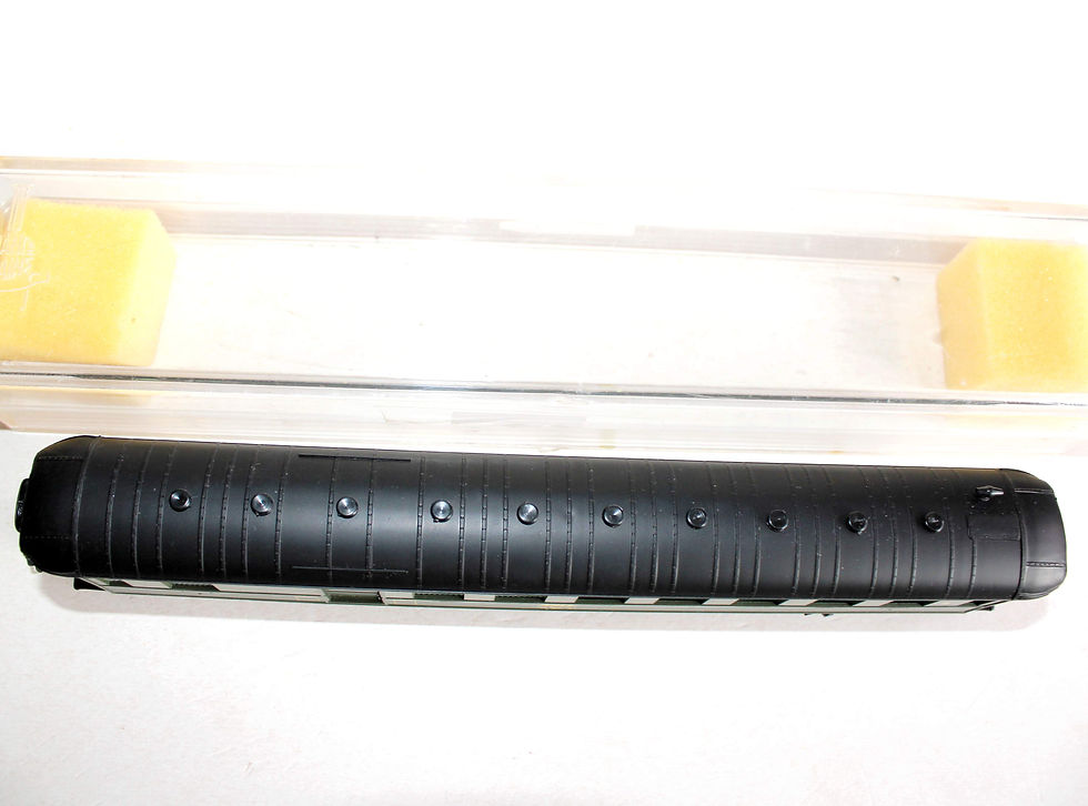 Thumbnail: FRANCE TRAINS HO 244 VOITURE VOYAGEUR MIXTE 2e CLASSE, FOURGON OCEM SNCF AMENAGÉ