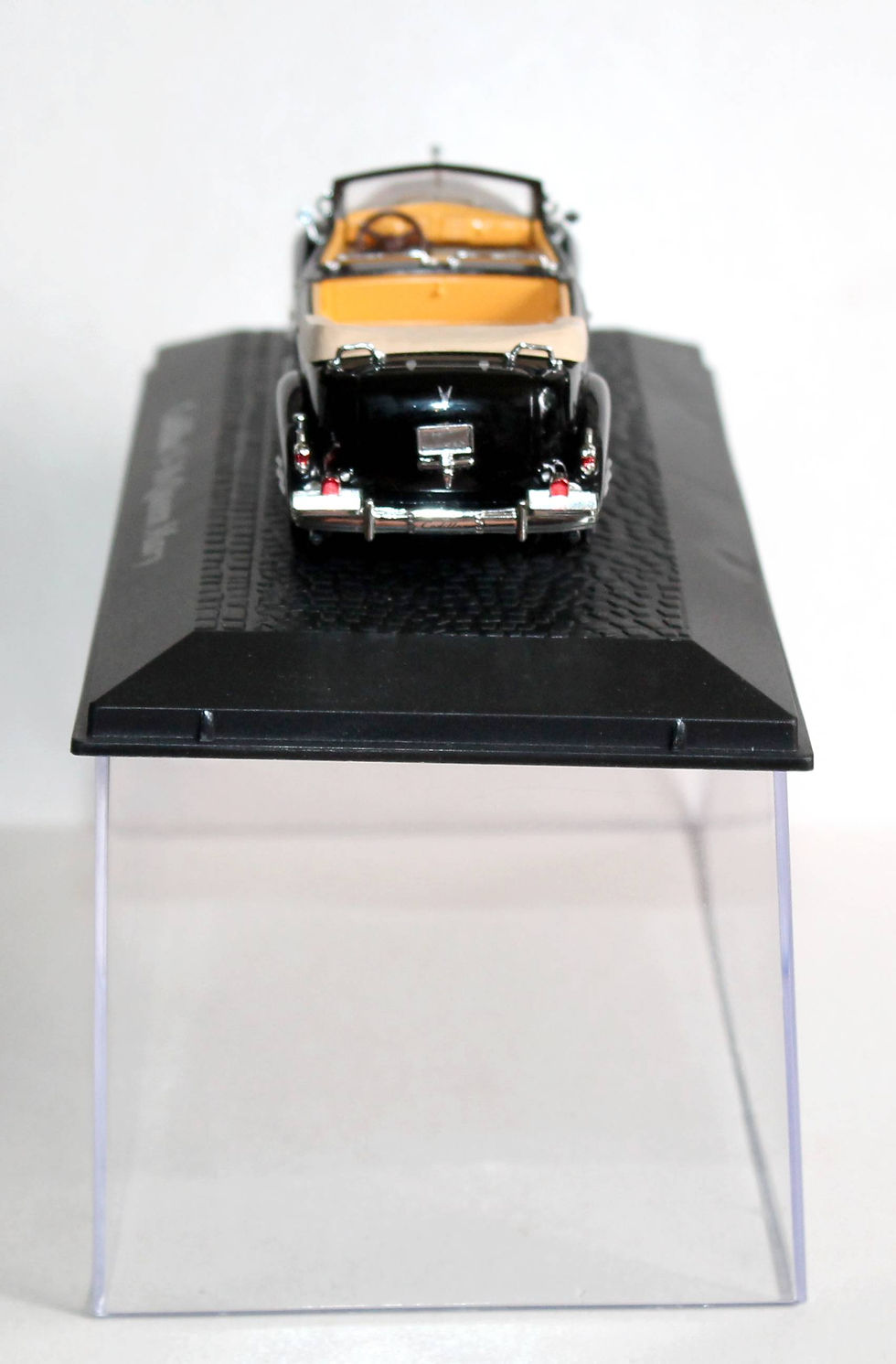 Miniatura: CADILLAC LIMOUSINE DECAPOTABLE V-16, QUEEN MARY, MINIATURE 1/43 VOITURE AUTO
