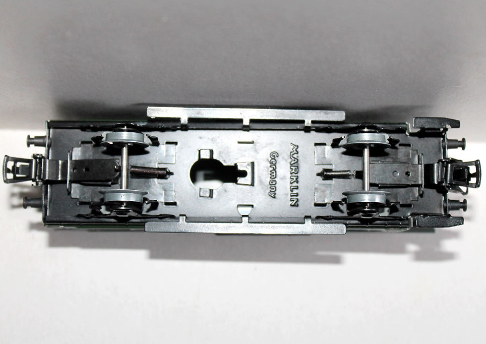 섬네일: MARKLIN HO WAGON A BAGAGES, FOURGON DE FRET A PORTE COULISSANTE N°4003, EN METAL