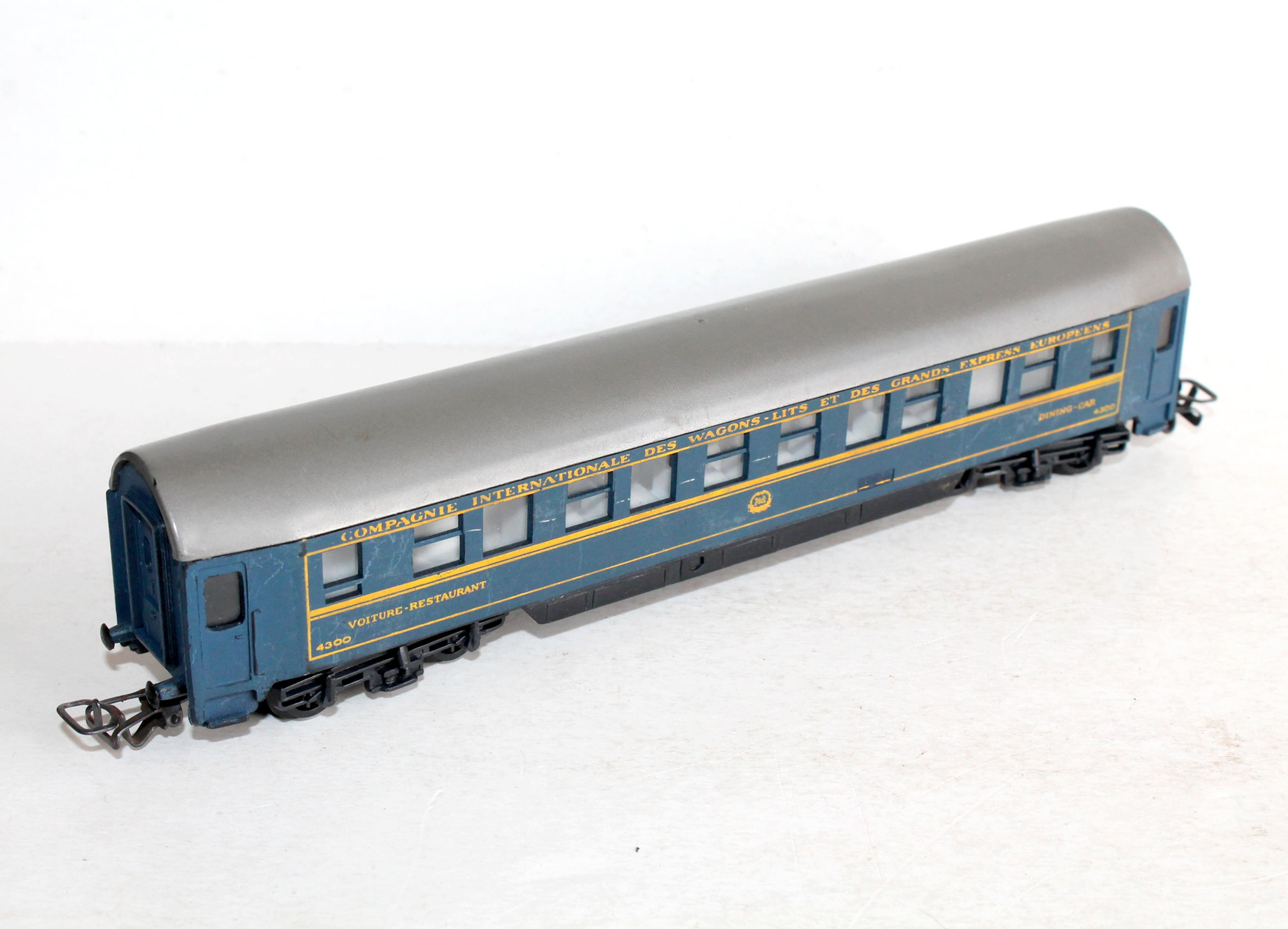 TROBY HO VOITURE VOYAGEUR RESTAURANT 4300 WAGON LIT CIWL SNCF DINING CAR AMÉNAGÉ