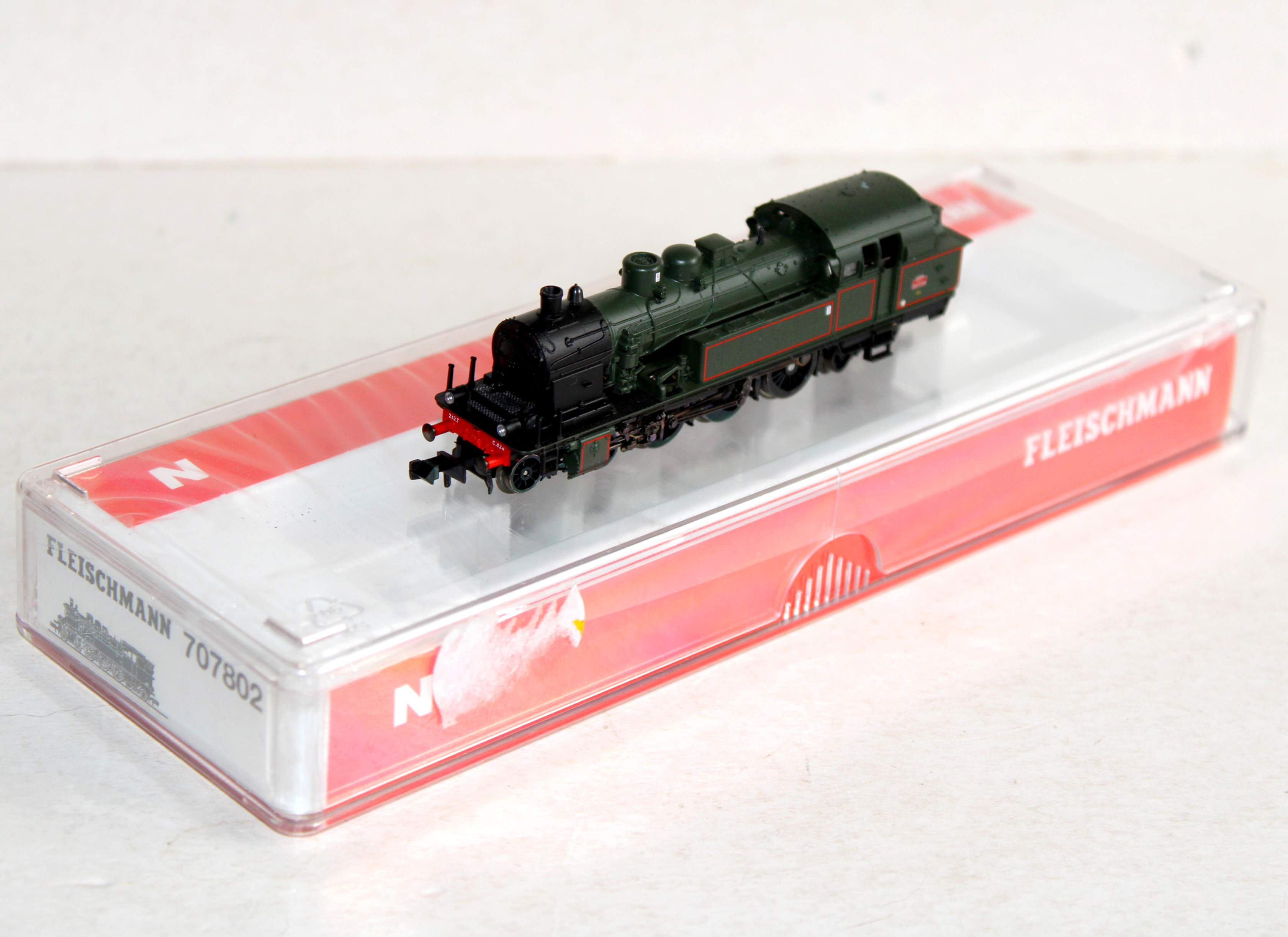 FLEISCHMANN N, 707802 LOCOMOTIVE VAPEUR, LOCOTENDER SNCF 232 TC MOTEUR + FEUX OK