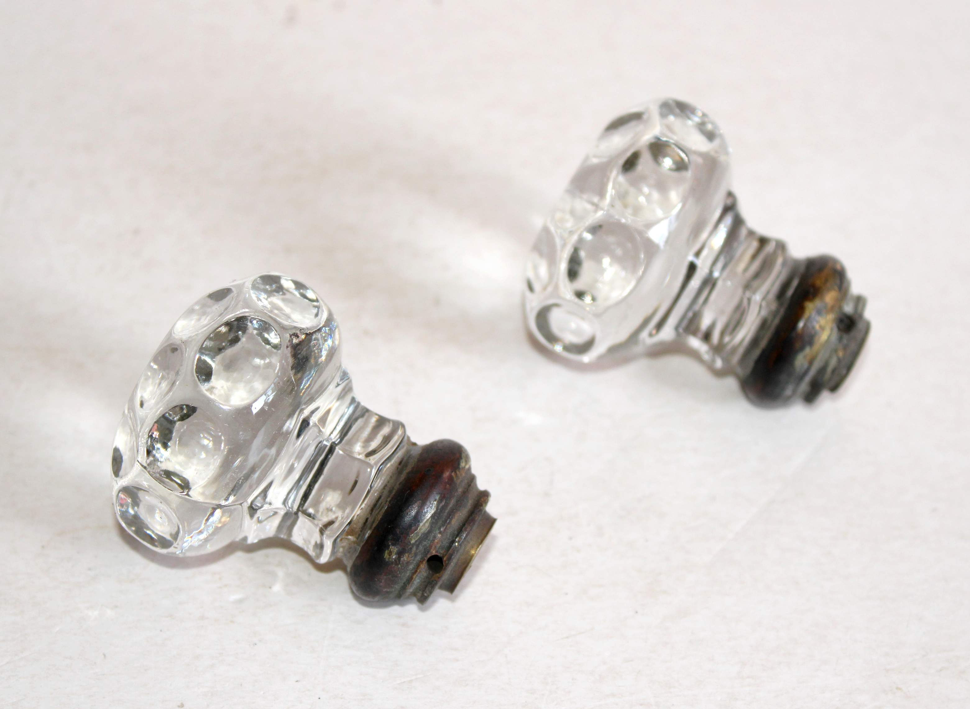 JOLIE ANCIENNE PAIRE BOUTON, POIGNEE PORTE, MEUBLE EN VERRE BOULE TRINGLE RIDEAU