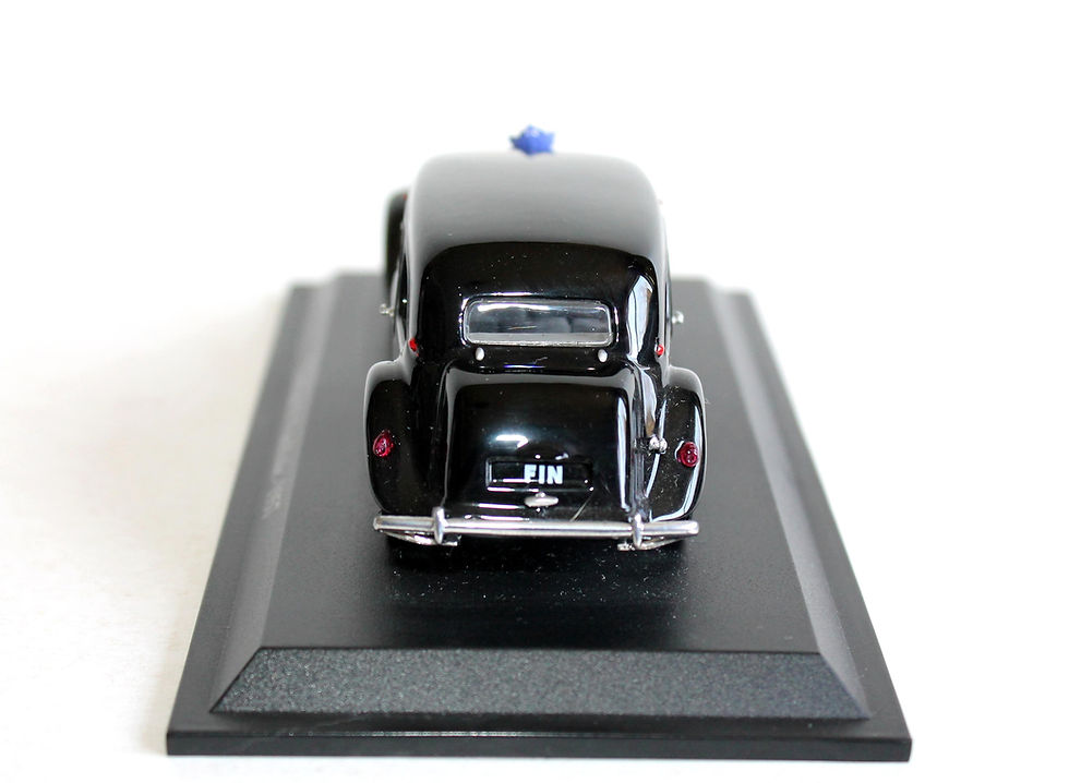 Miniatura: CITROEN TRACTION 11 FAMILIALE 1957, NOIR, MINIATURE 1/43 VOITURE AUTOMOBILE