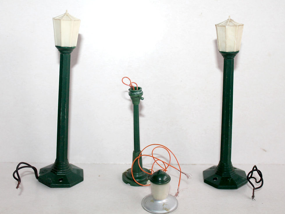 サムネイル： LIONEL O LOT 3 LAMPADAIRE REVERBERE ELECTRIFIÉ ECLAIRAGE LUMINAIRE LAMPE DE RUE