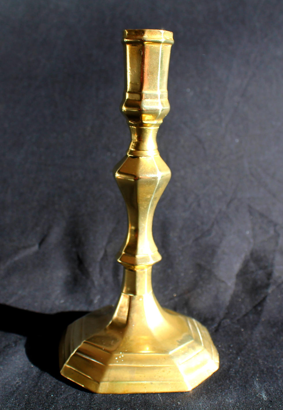 Miniatura: JOLI ANCIEN BOUGEOIR FLAMBEAU, BRONZE DORÉ A PANS COUPÉ, STYLE LOUIS XIV REGENCE