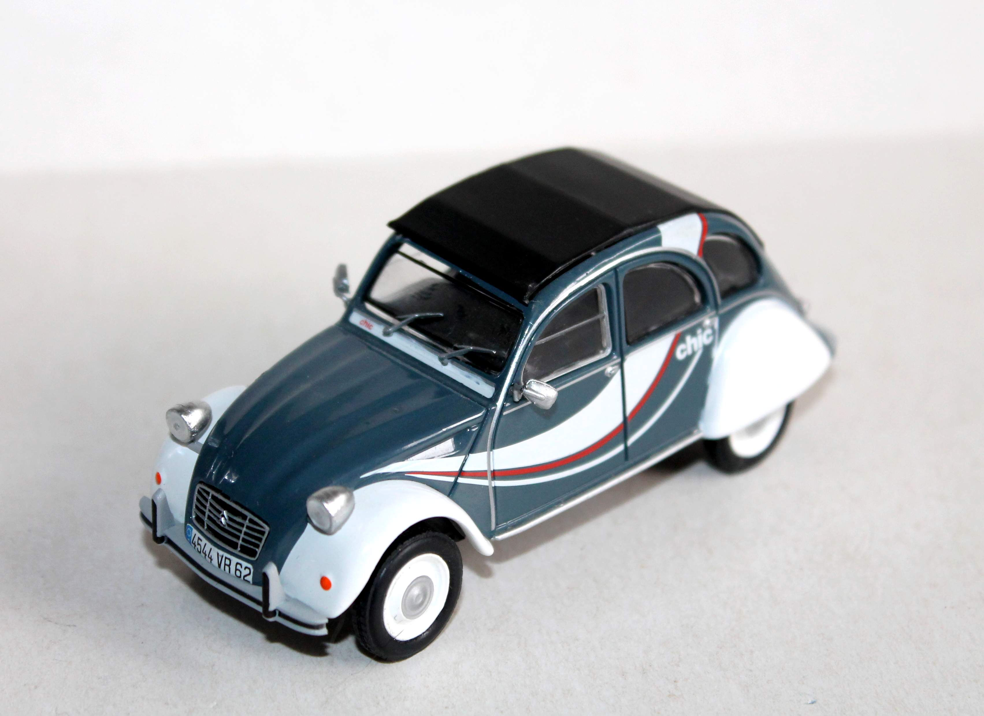 RARE! ELIGOR 1/43 CITROEN 2 CV 6 CHIC, VOITURE AUTOMOBILE MINIATURE VEHICULE