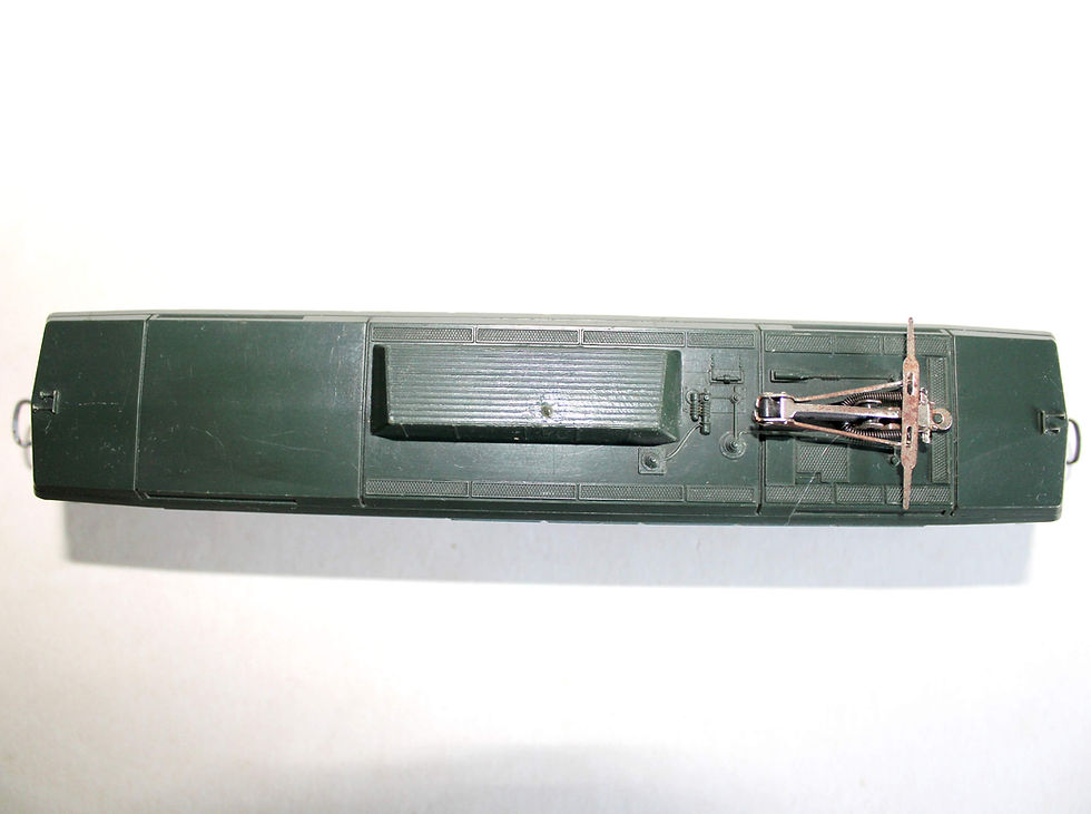Pikkukuva: LIMA 1/87 HO 208044 LOCOMOTIVE MOTRICE ELECTRIQUE, MAURIENNE SNCF BB 15002 TRAIN