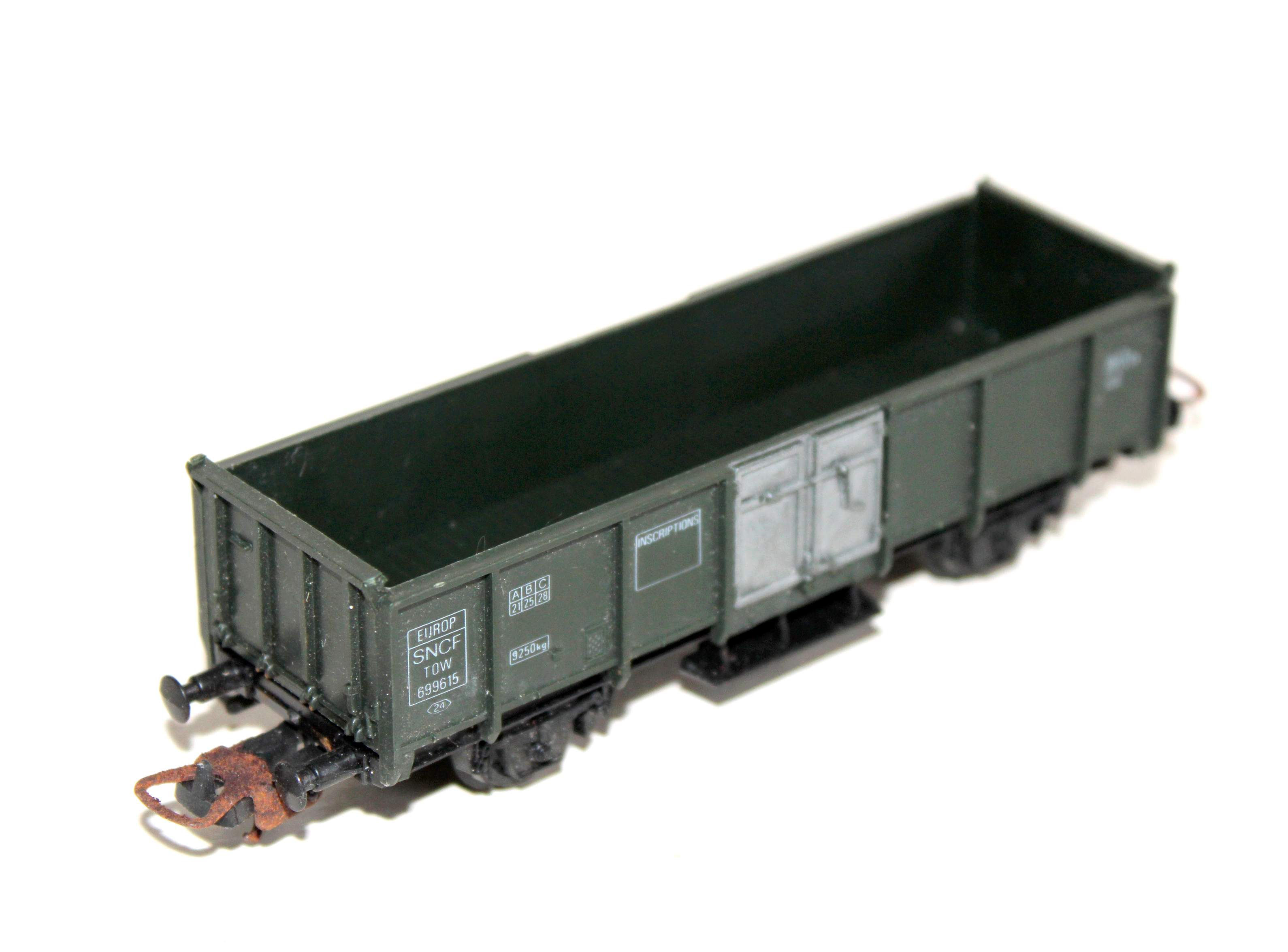 LIMA HO 303172 WAGON TOMBEREAU TRANSPORT MARCHANDISE CONTAINER MINERAIS SNCF UIC