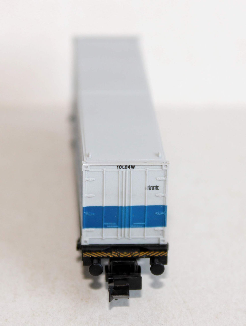 섬네일: FLEISCHMANN N, 8242 WAGON PLATEFORME PORTE CONTAINER + CONTENEUR WORLD TRANSPORT