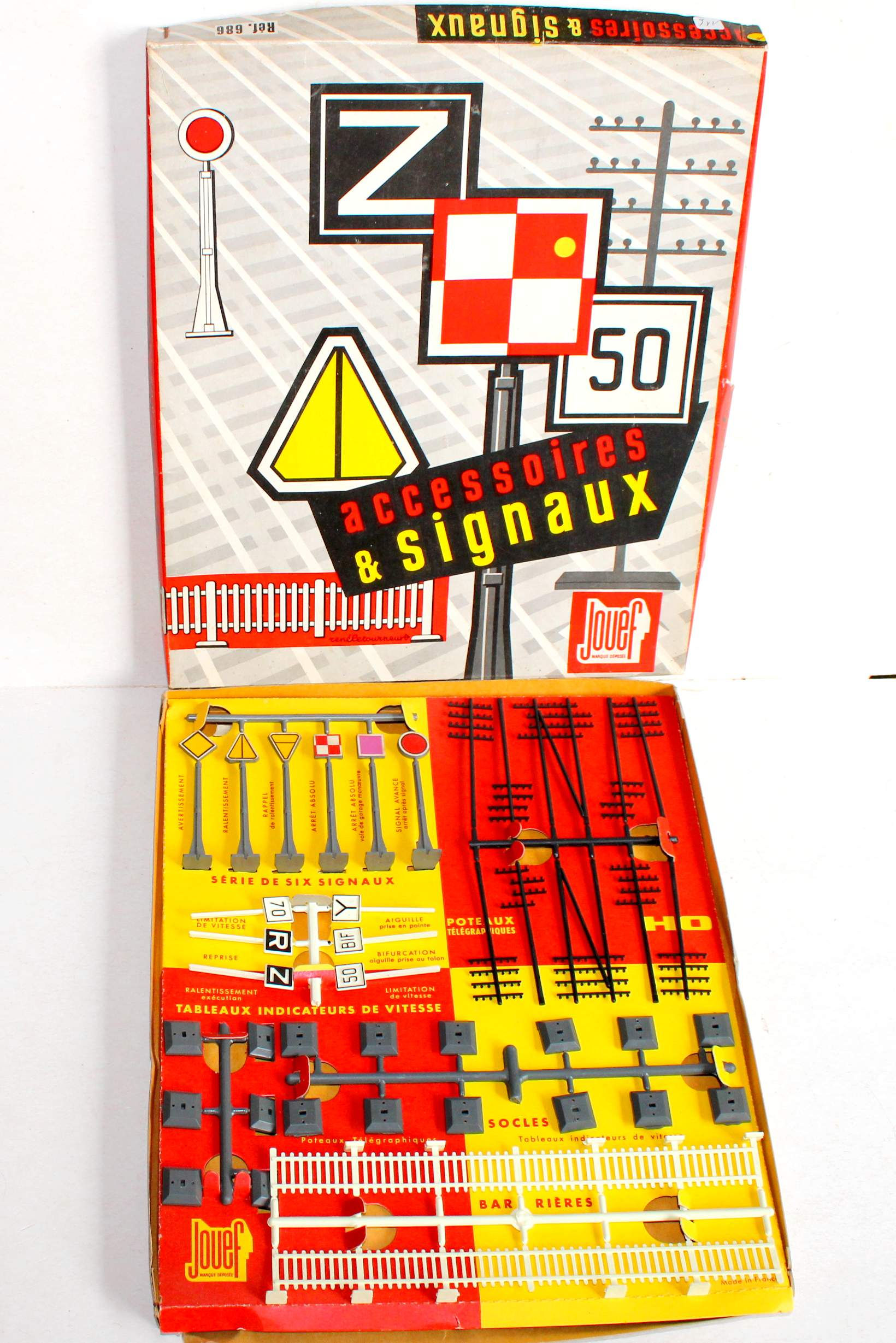 JOUEF HO 686 COFFRET 24 ACCESSOIRE ET SIGNAUX PANNEAU POTEAU ELECTRIQUE BARRIERE