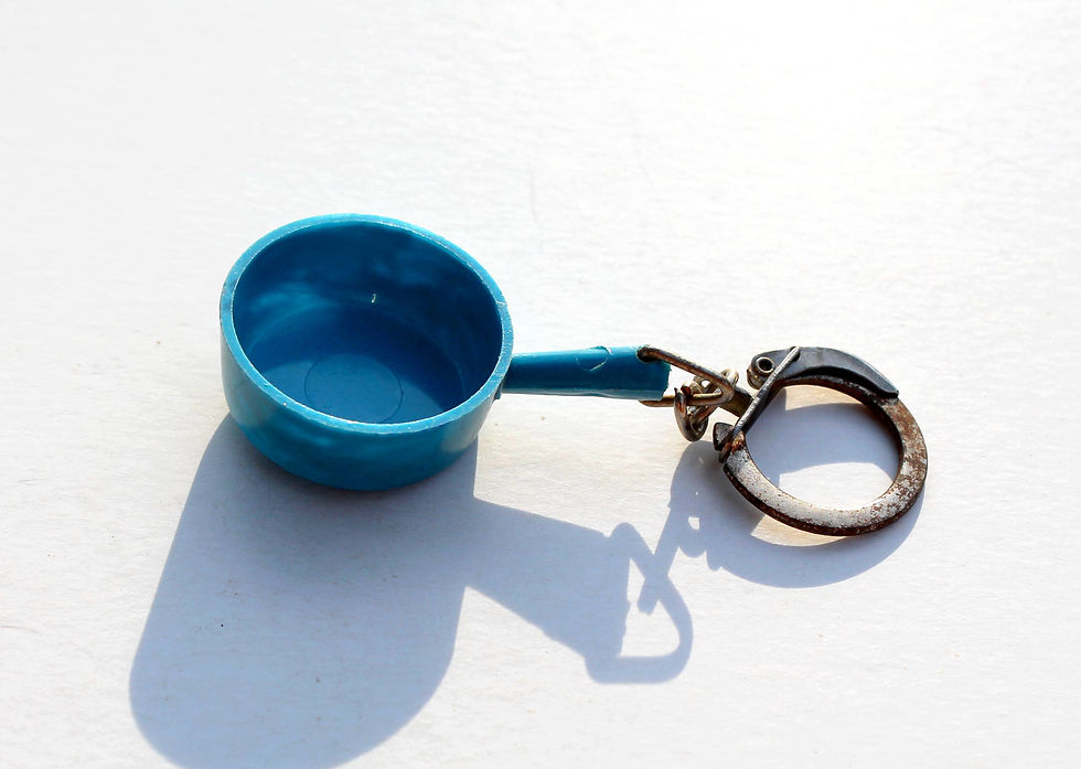 ANCIEN PORTE CLÉ CLEF EMAIL TERRE A FEU POELON AUBY 5x3cm RARE VINTAGE KEYCHAIN