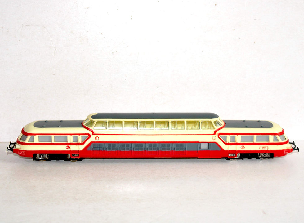 Indexkép: JOUEF HO 8520 AUTORAIL PANORAMIQUE PICASSO SNCF 34T - X4203, MOTEUR + LUMIERE OK
