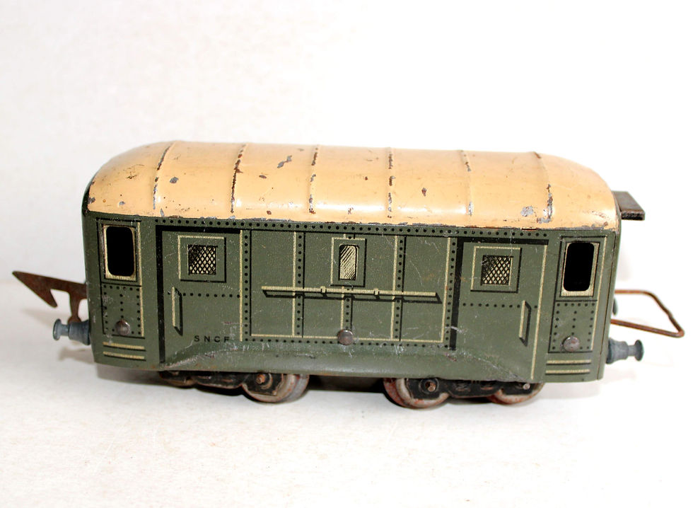 サムネイル： JEP O 4241-B WAGON COUVERT SURBAISSÉ FOURGON A BAGAGE TRANSPORT MARCHANDISE SNCF