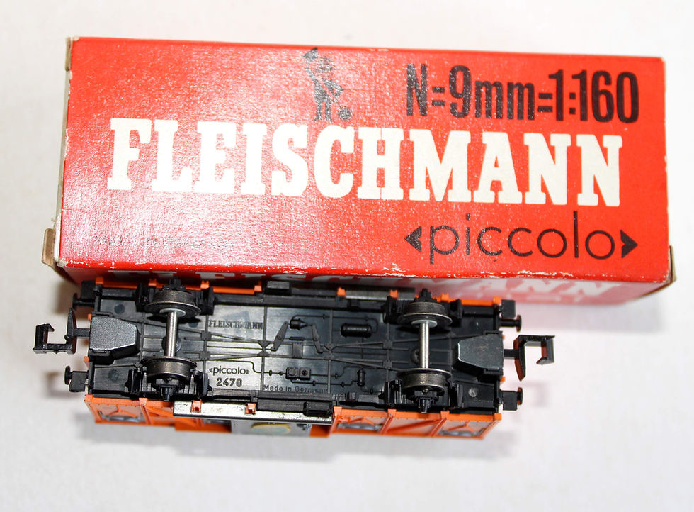 섬네일: FLEISCHMANN N, 2470 G, WAGON PORTE COULISSANTE CHIQUITA FOURGON TRANSPORT BANANE