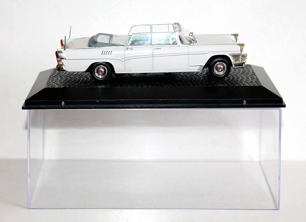 Miniatura: ZIL 111-V BREJNEV CHEF D'ETAT A MOSCOU, MINIATURE 1/43 VOITURE AUTOMOBILE / NEUF